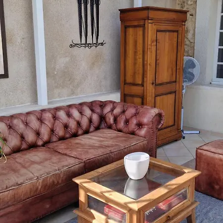 Bed & Breakfast Demoiselle Du Chateau